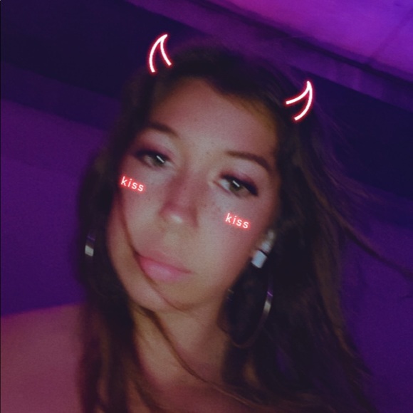 Meet your Posher, Lexy - Picture 1 of 1